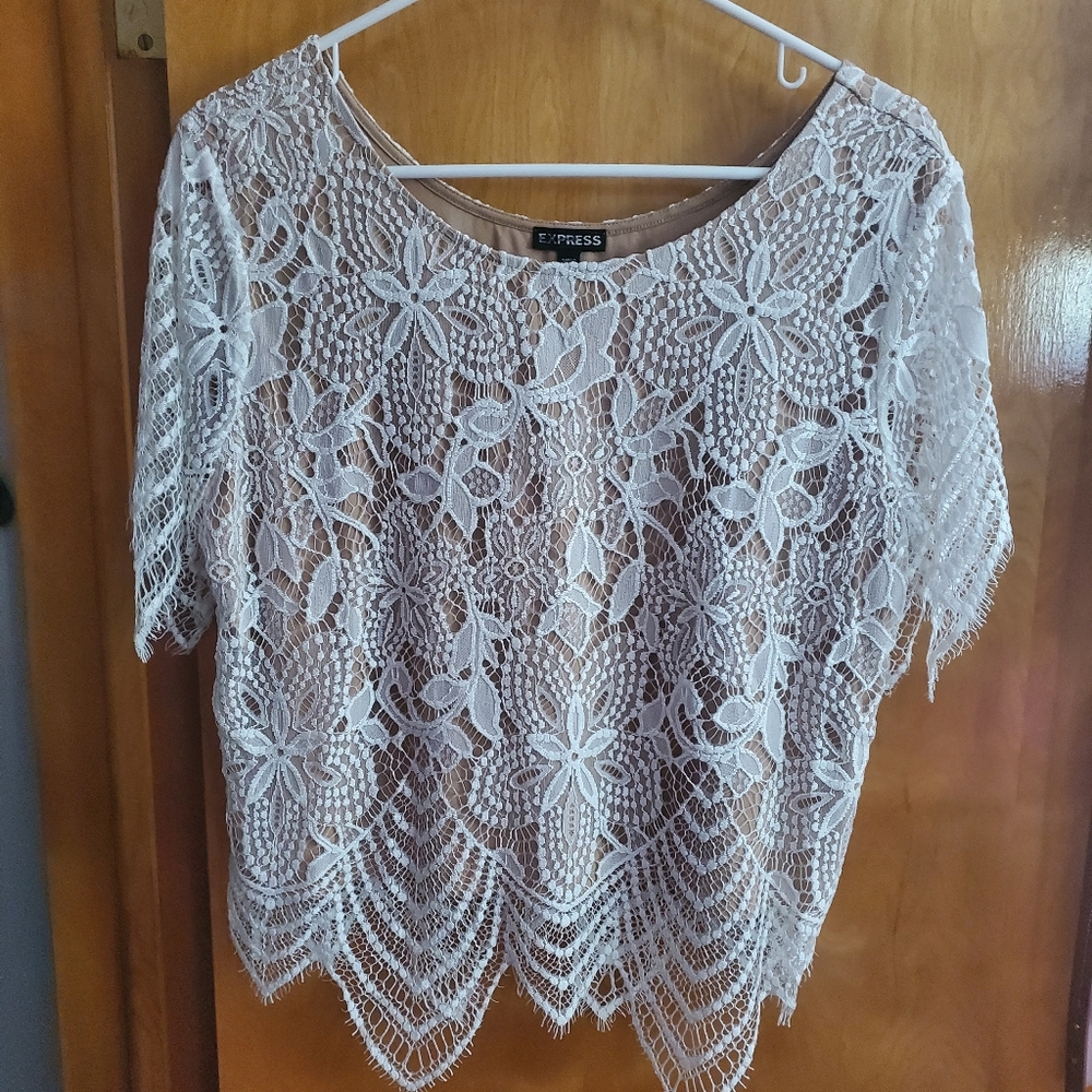 Express lace top